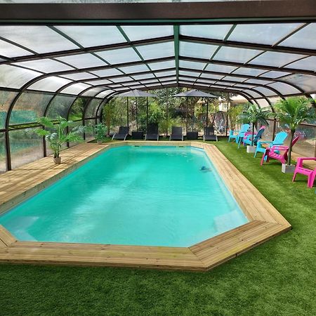 Les Chalets De Saumur, Piscine & Parc Boise, 100M Du Cadrenoir Eksteriør billede
