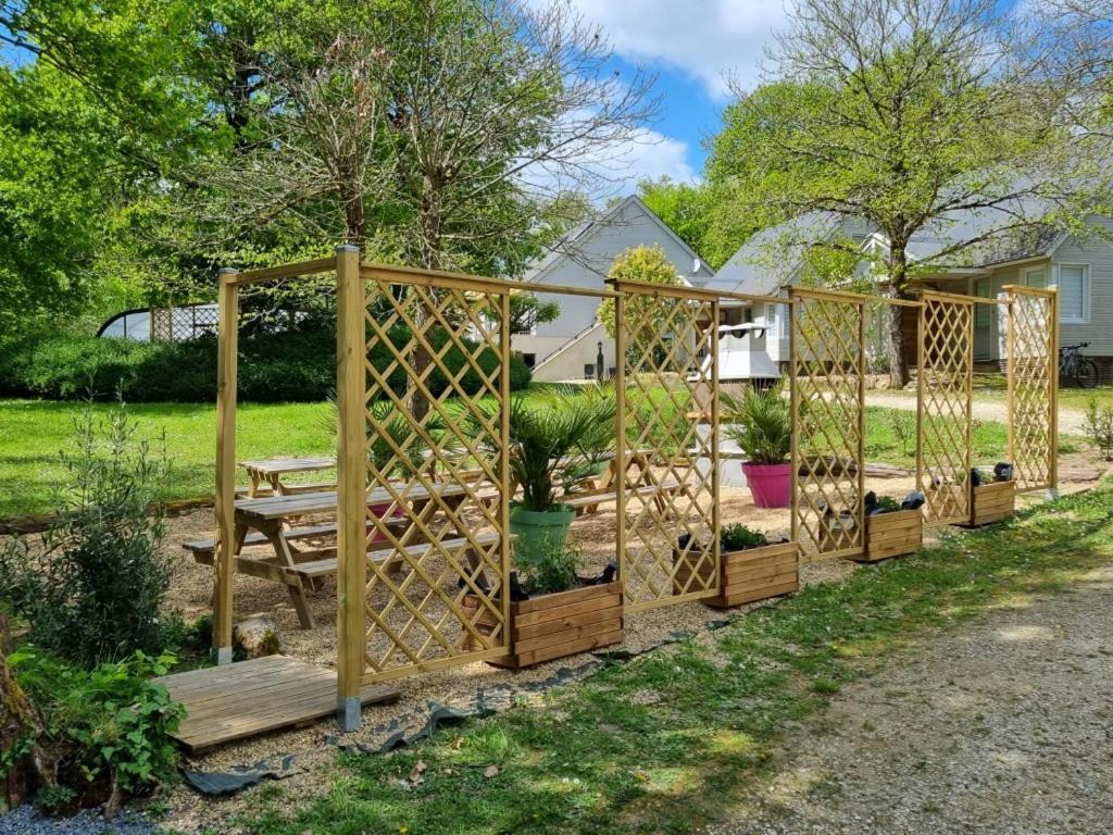 Les Chalets De Saumur, Piscine & Parc Boise, 100M Du Cadrenoir Eksteriør billede