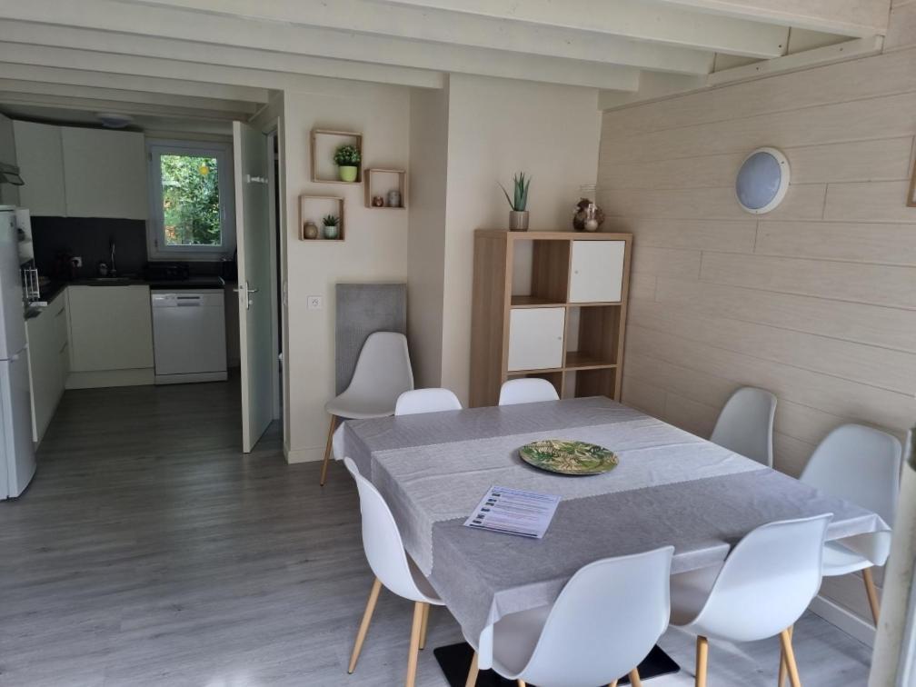 Les Chalets De Saumur, Piscine & Parc Boise, 100M Du Cadrenoir Eksteriør billede